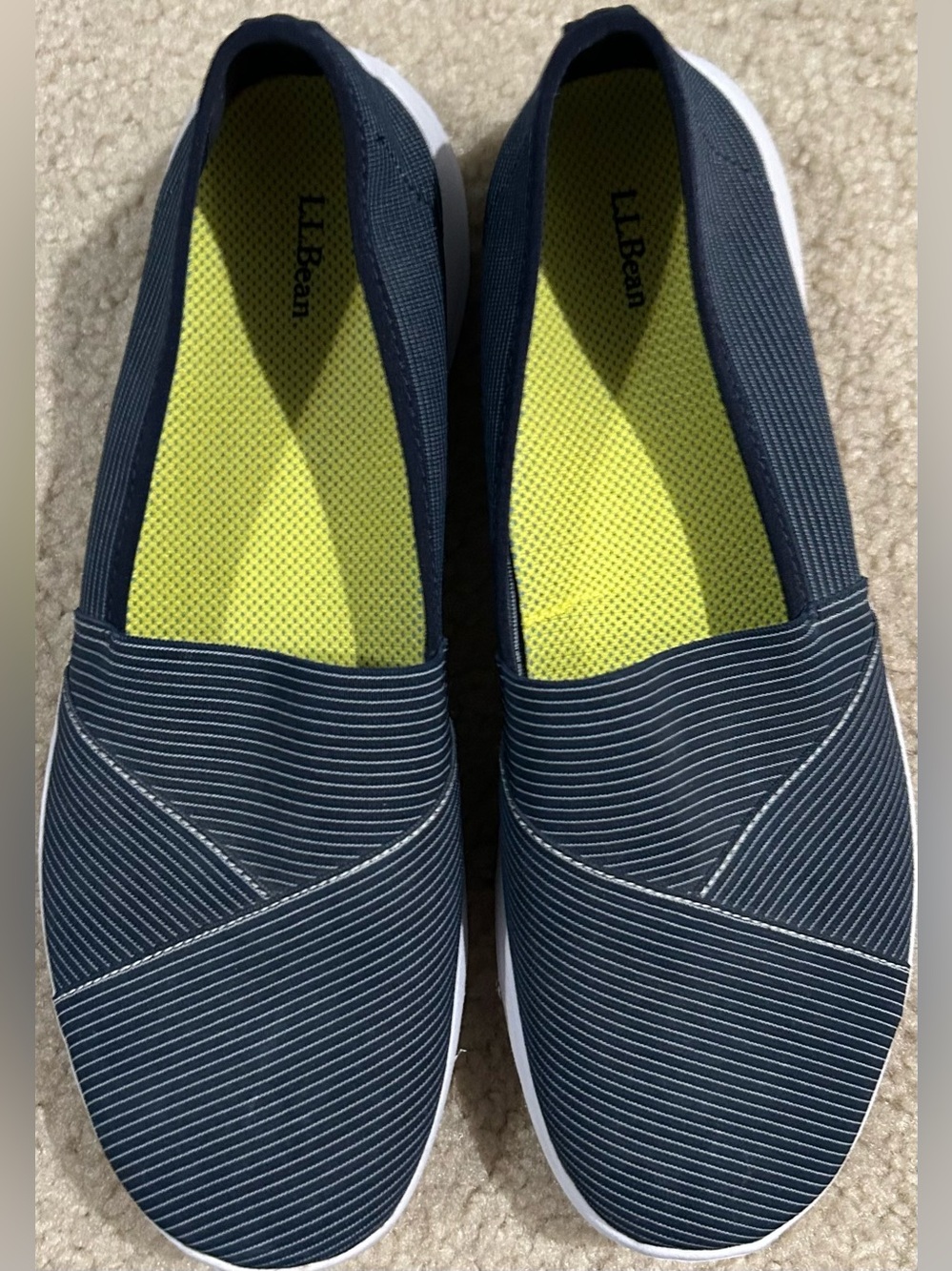 L.L. Bean Women’s Navy Back Cove Slip-On Sneakers with Lime Insole EUC 10